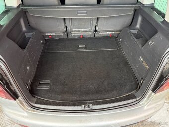 VW Touran R-line 2.0tdi 125kw - 14