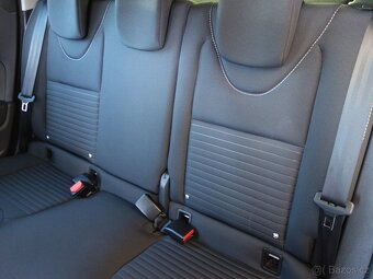 RENAULT CLIO 1.2i 87kW 4-VÁLEC LIMITED - 14