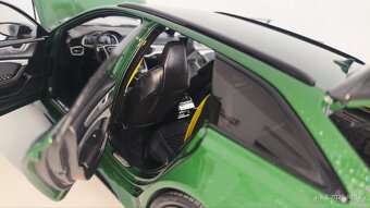 Model Audi RS6 Avant 1:18 KengFai (Kiloworks) - 14