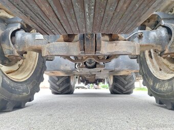 NEW HOLLAND T8010 4X4 - 14
