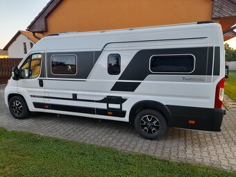 ADRIA TWIN SUPREME 640SGX 165PS Obytná vestavba Záruka - 14