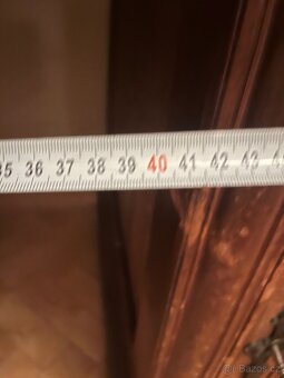 Prodám starý psaci stůl dřevěný - 14