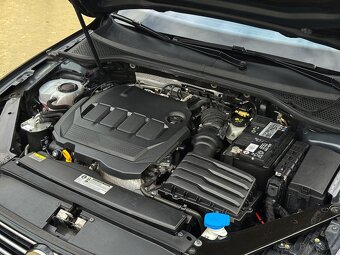 VW Passat B8 2,0 Tdi 110KW Elegance MOD 2020 LED KAMERA - 14