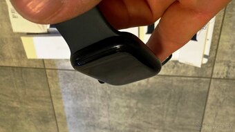 Apple Watch Series 8 45mm GPS BLACK, komplet balení - 14