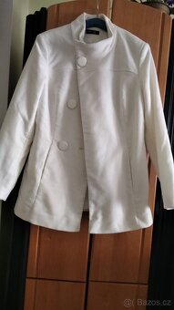 NOVÁ PĚKNÁ KOŽENÁ BUNDA A KOŽENÉ NOVÉ VESTY.36/XL/56 - 14