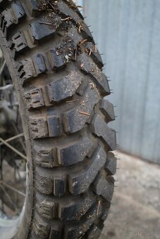 Suzuki DR 650 SE(SP46B) - 14