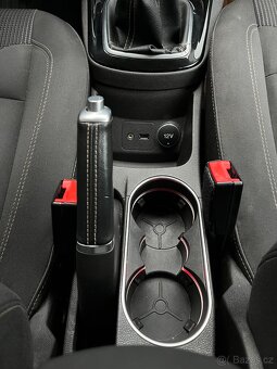 FORD FIESTA, TOP VÝBAVA, 2016 - 14
