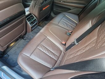 BMW 750i xDrive Pure Excellence, 1. majitel, DPH - 14