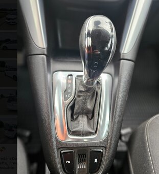 Opel Zafira Tourer 96KW combi - 14