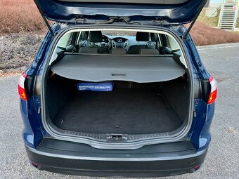 Ford Focus III Combi 1,6 TDCi, ČR, 8/2013, přímý majitel - 14