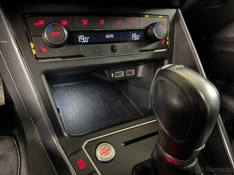 VW Polo 10.2017 R-Line DSG 119 t.km. Bohatá výbava - 14