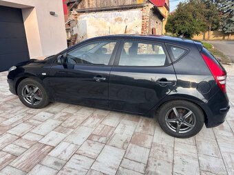 Hyundai i30 1.6CRDi, r.v. 10/2009 - 14