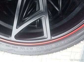 Letní raritní 20" al kola MOTEC SUPREME 5x112 - 14