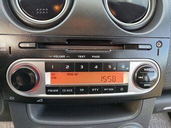 Predám Mitsubishi Colt 1.1 benzín,5-dverový,1.majiteĺ,rok vý - 14