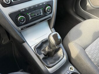 ŠKODA OCTAVIA 1.2 TSI BEST OF //2013 KLIMA TEMPOMAT SERVISKA - 14