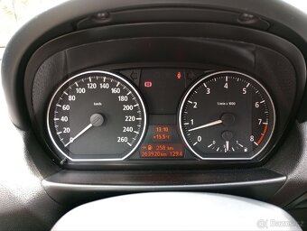 BMW 130i manuál - 14
