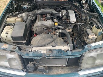Mercedes Benz e220 w124 combi - 14
