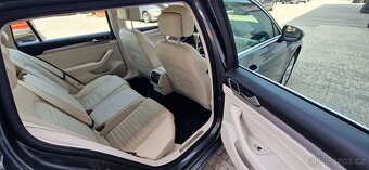 Volkswagen Passat Variant 2.0 TDI, Hightline - 14