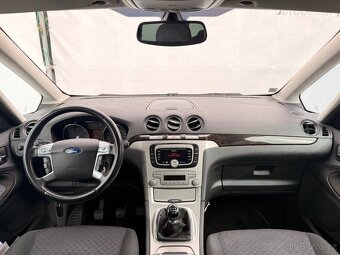 Ford Galaxy, 2.0TDCi 103kW, PLNÝ SERVIS  - 14