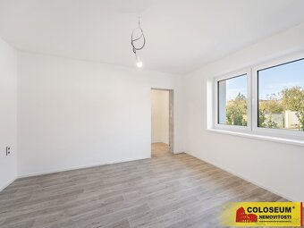 Hevlín, novostavba RD 4+kk, 132 m2, podlahové topení, zahrad - 14