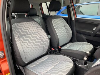 Škoda Fabia II 1.2 HTP Ambition r.v.2008 - 14