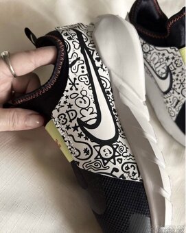 Nové dětské boty NIKE -vel. 40-39( stélka 25cm)(24,5cm) - 14