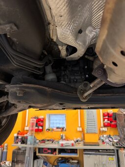 Hyundai ix35 původ CZ najeto 93200 km - 14