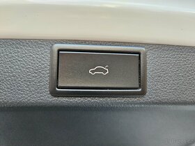 Škoda Octavia 4 2.0TDI 110kW DSG 2020 Virtual HUD display - 14