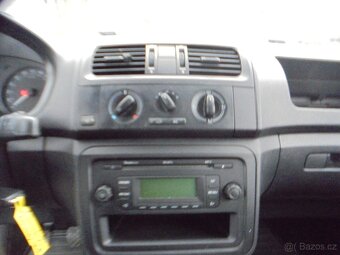 Škoda Roomster 1.4 16 V  80000km - 14