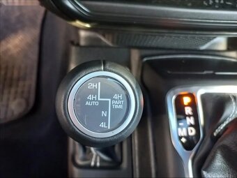 Jeep Wrangler, 2,0 Unlimited Sahara 4x4 - 14