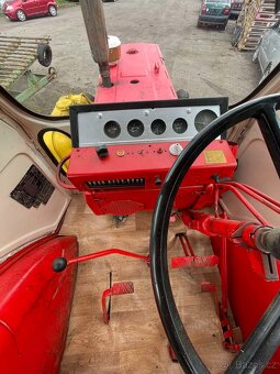 TraktorBagr Bělarus EO 2621 motor D65 M - 14