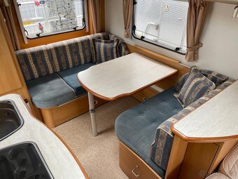 PRODÁNO Avento Turismo 430, 4 os., 12V SOBĚSTAČNÝ, EL.POJEZD - 14