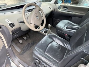 Renault Espace, 2.2Dci 7.míst Kůže Nová STK - 14