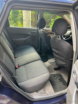 Ford Focus Combi 1.6i 74kW Zetec MK1 Ghia - 14