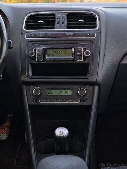 VW POLO 6R 1.4i 63 kw - 14