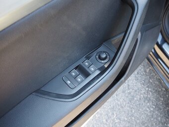 Škoda Superb 3 2.0 TDI AUTOMAT, KLIMA, KŮŽE - 14