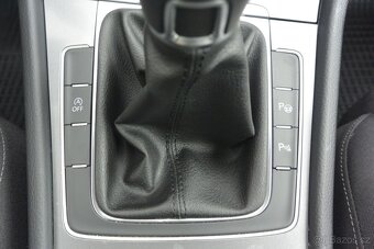 PRODÁM Volkswagen Golf VII 1.2TSi NAVI - 14