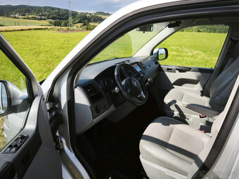 VW Caravelle T5 long 4x4 8míst MANUÁL 2x šoupačky - 14