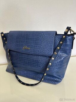 Kabelka Guess Antilla Top Handle Flap - 14
