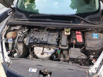 Peugeot 307 1.6 16V (2006)– na opravu nebo na díly - 14
