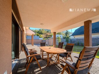 POUZE U NÁS Na prodej 5i velkorysý dům, Zamarovce, okres TN - 14