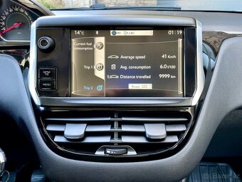 Peugeot 208 1.2 VTi klima, tažné - 14