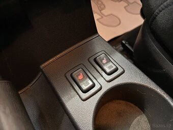 Mazda 5 1.8i TX Plus | Xenony | 7 míst | Nová STK - 14