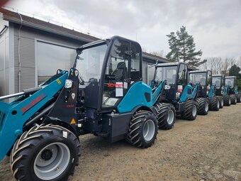 Kolový nakladač 4365A, nosnost 2300kg - 14