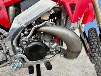 Unikatni CR250R - 14