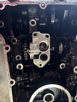 Motonadily Kawasaki GPX 750 cafe racer 1988 - 14