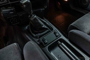 Ford Sierra Cosworth 4×4, muzejní exponát - 14