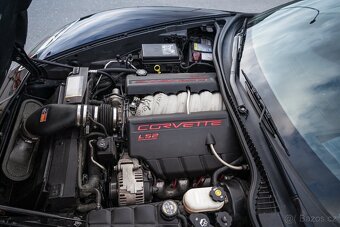 Chevrolet Corvette C6 6.0l V8 LS2 Manuál - 14