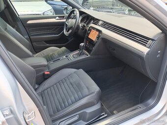 VW Passat B8 Variant 2.0TDI 110kW DSG Matrix ACC Panorama - 14