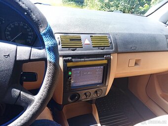 Škoda Fabia - 14